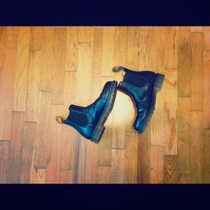 Dr. Martens Chelsea Boots